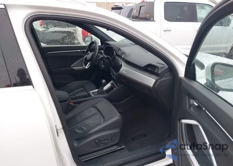 2021 Audi Q3 Premium 40 Tfsi Quattro Tiptronic from USA, damaged, VIN WA1AUCF37M1063408